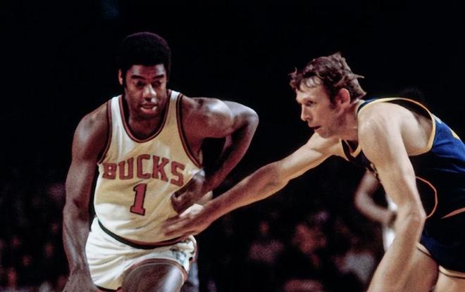 尤里奇代表 尤里奇代表